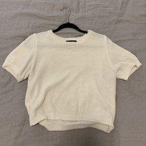 White short sleeved sweater